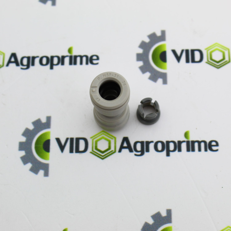 Штуцер зєднання AN208542, John Deere Штуцер зєднання AN208542, John Deere